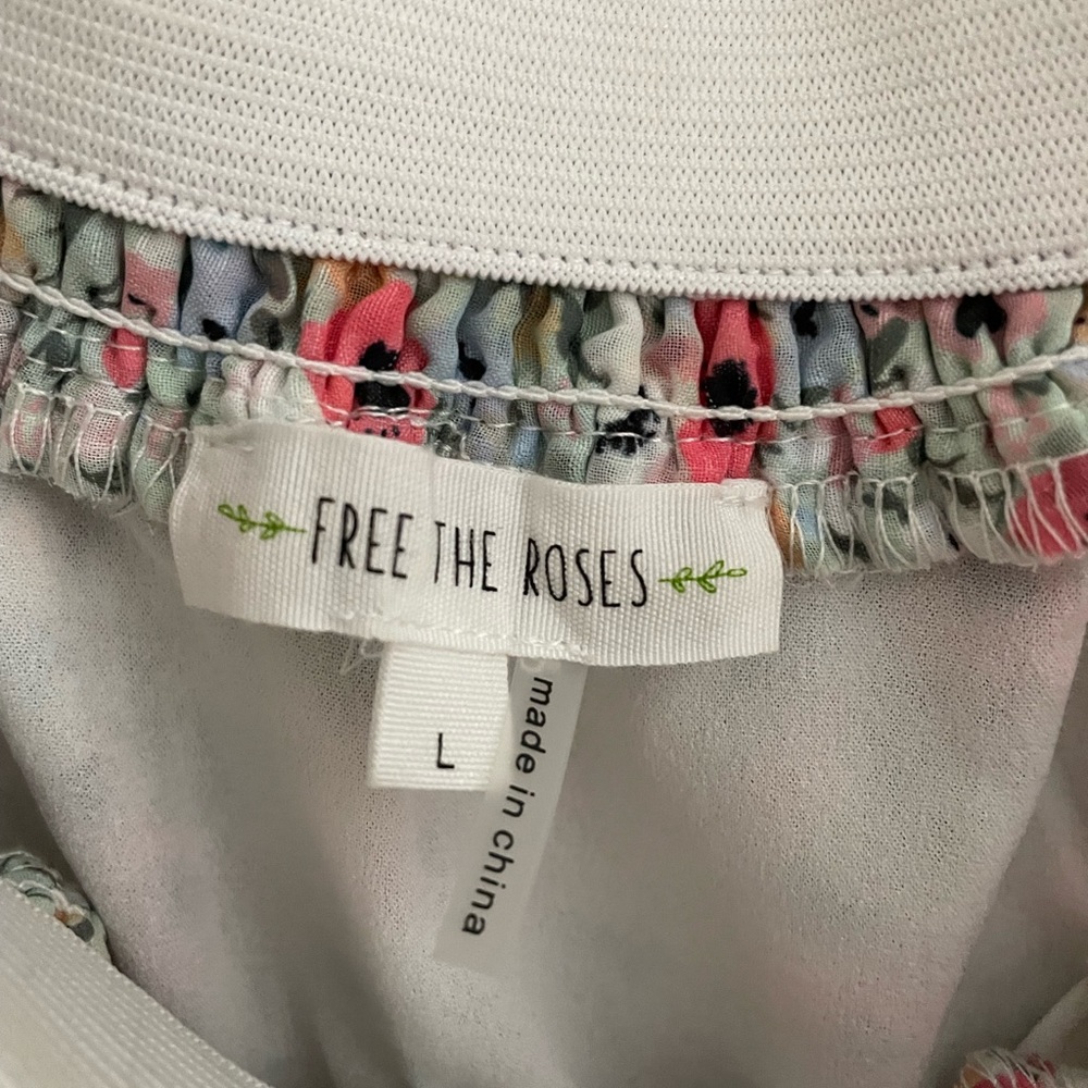 Free The Roses Two Piece Set Sparkly - Picture 2 of 9